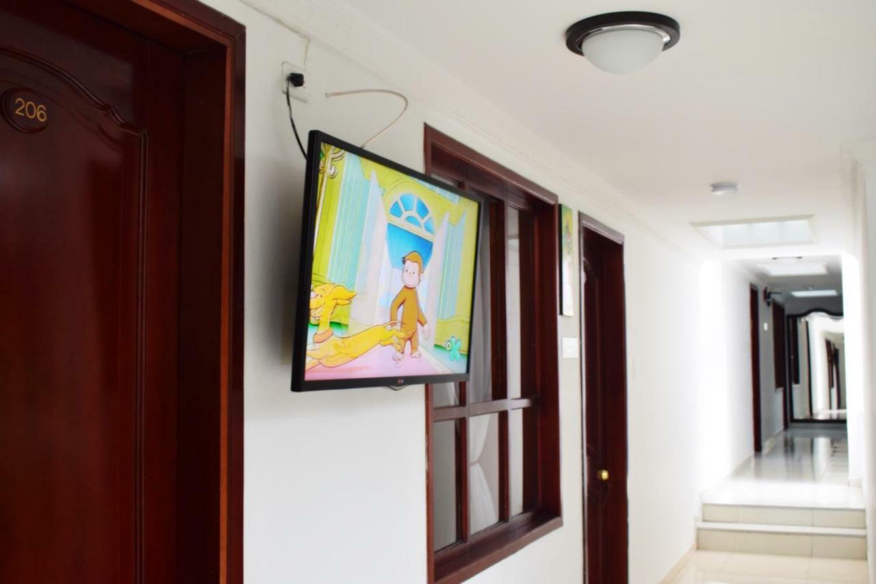 Hotel Londres パスト エクステリア 写真
